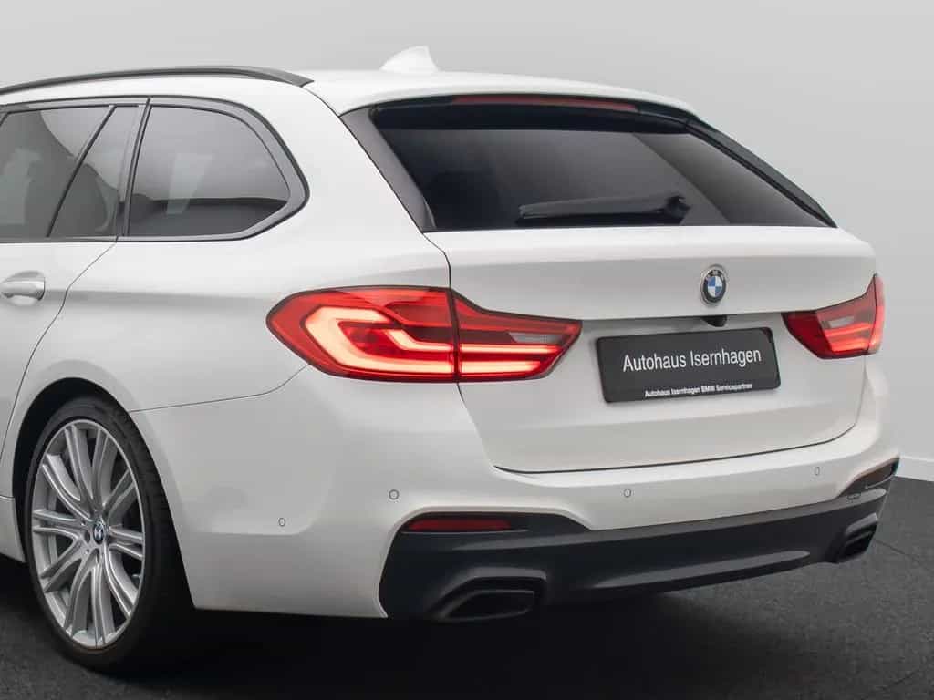 BMW 5 Series 530d M Sport 360°Komfort Panorama HUD DAB 20Zoll 12/2019-photo-16