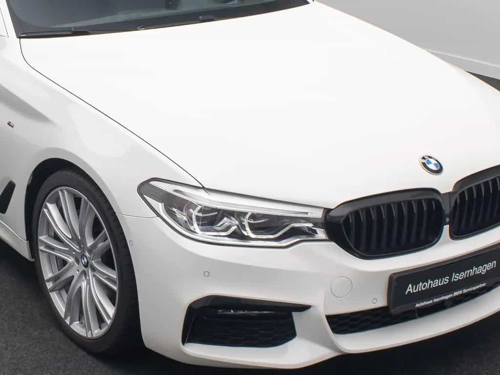 BMW 5 Series 530d M Sport 360°Komfort Panorama HUD DAB 20Zoll 12/2019-photo-18