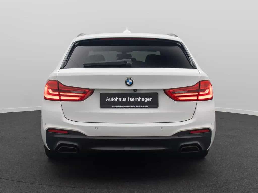 BMW 5 Series 530d M Sport 360°Komfort Panorama HUD DAB 20Zoll 12/2019-photo-7
