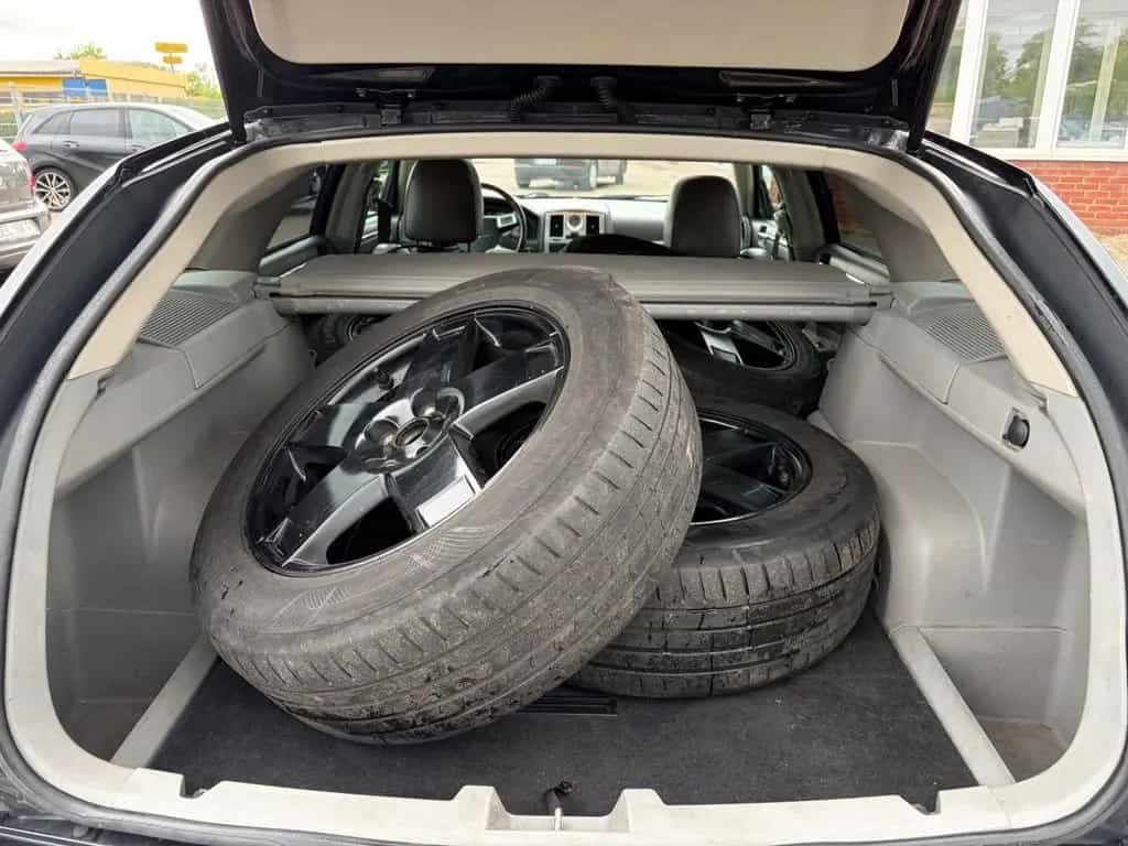 Chrysler 300C Touring 5.7 V8 HEMI AWD*HU.AU 5.27! 11/2006-photo-17