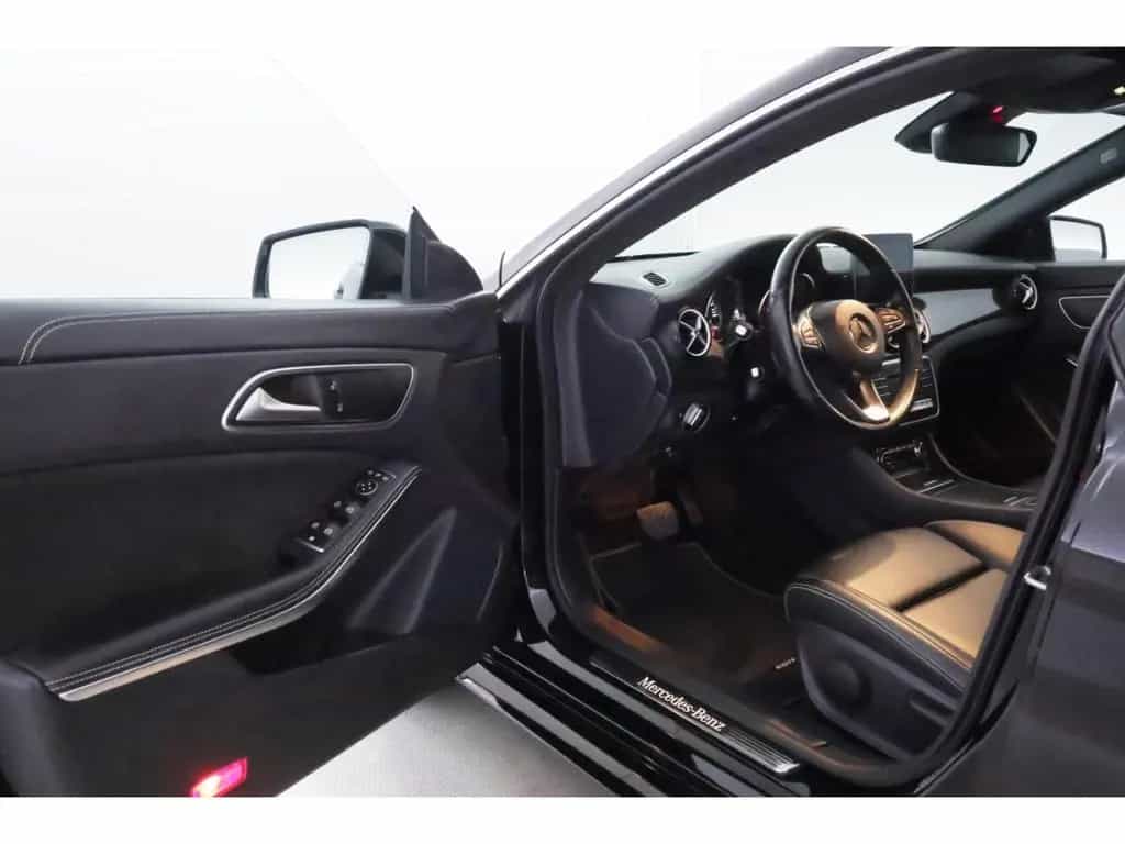 Mercedes-Benz CLA 200 Shooting Brake 7G-DCT Urban+LED+AHK+NAVI 10/2018-photo-15