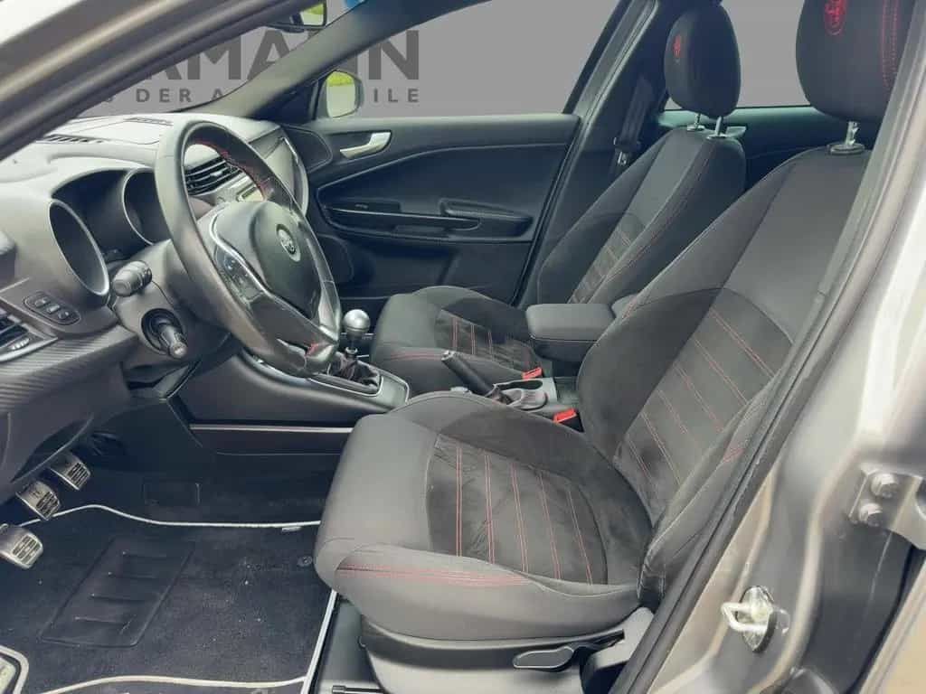 Alfa Romeo Giulietta 1.4 TB 16V Super (2016 -- ) LED*PDC 07/2016-photo-6