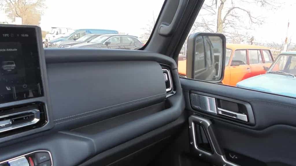 BAW 212 2,0TDi AT,Allrad,360Grad Kamera,Klima,LE 03/2026-photo-12
