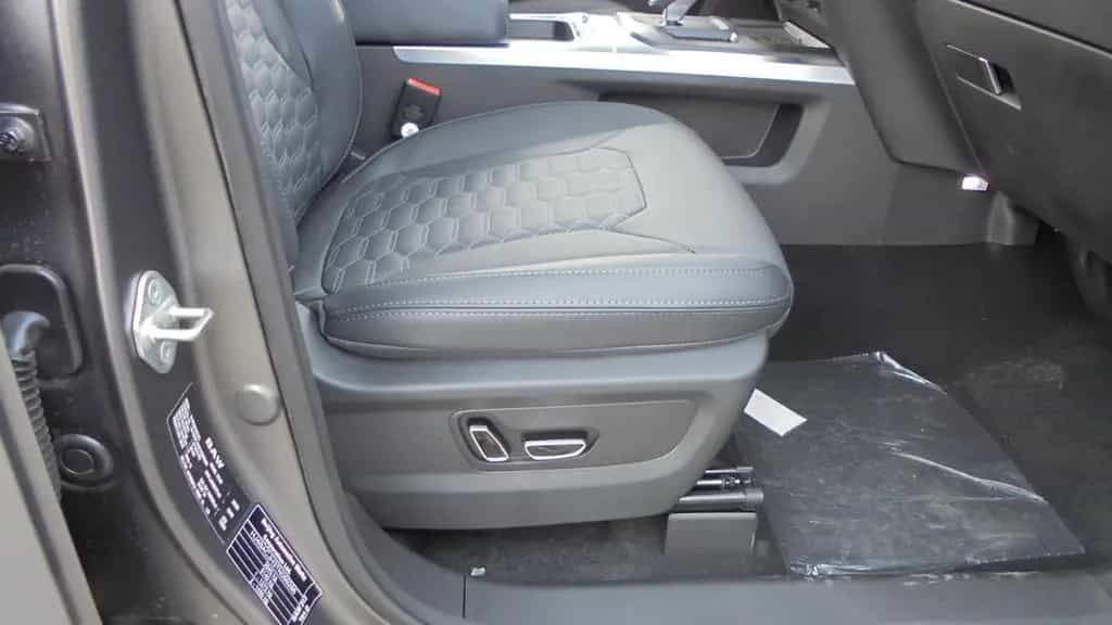 BAW 212 2,0TDi AT,Allrad,360Grad Kamera,Klima,LE 03/2026-photo-22