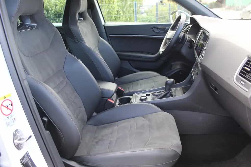Cupra Ateca VZ 2,0 TSI DSG 4Drive 300PS AHK 360°KAM SH 11/2023-photo-15