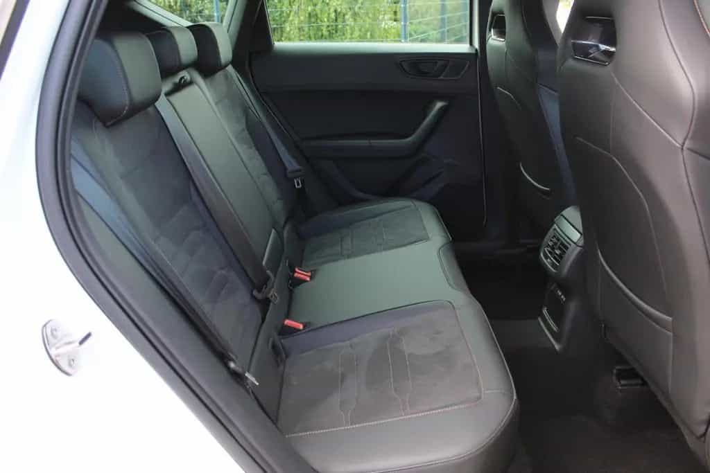 Cupra Ateca VZ 2,0 TSI DSG 4Drive 300PS AHK 360°KAM SH 11/2023-photo-16
