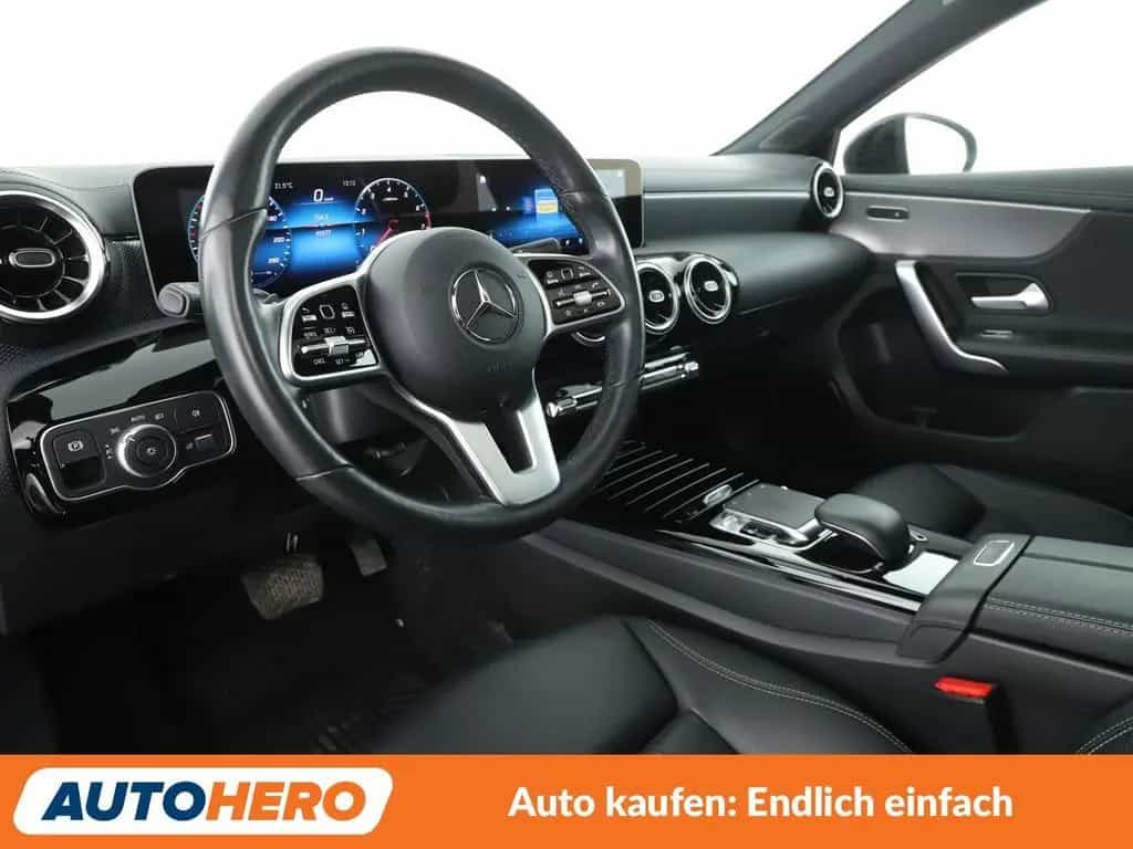 Mercedes-Benz A 220 4M Progressive Aut*NAVI*TEMPO*PANO*SHZ*PDC 04/2019-photo-10