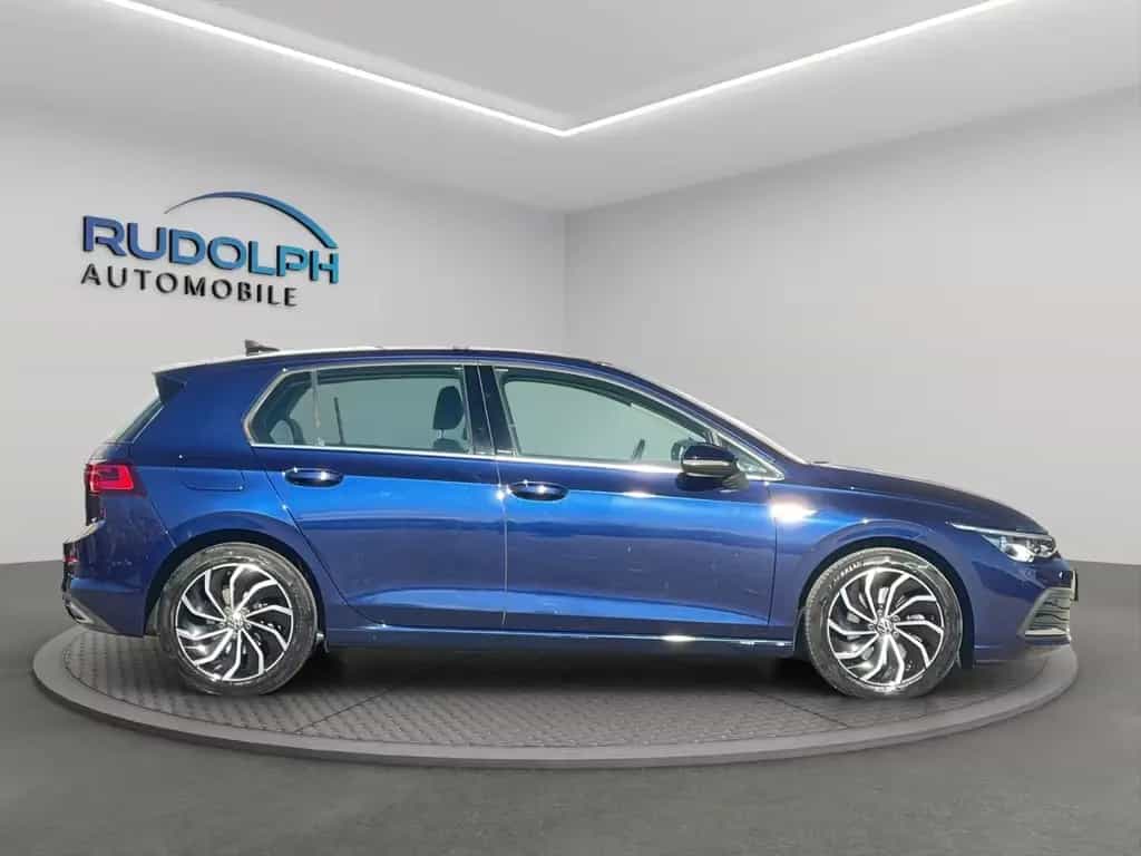Volkswagen Golf 1,5 eTSI AUTOM PANORA ACC SCHECKHE GARANTIE 03/2020-photo-7