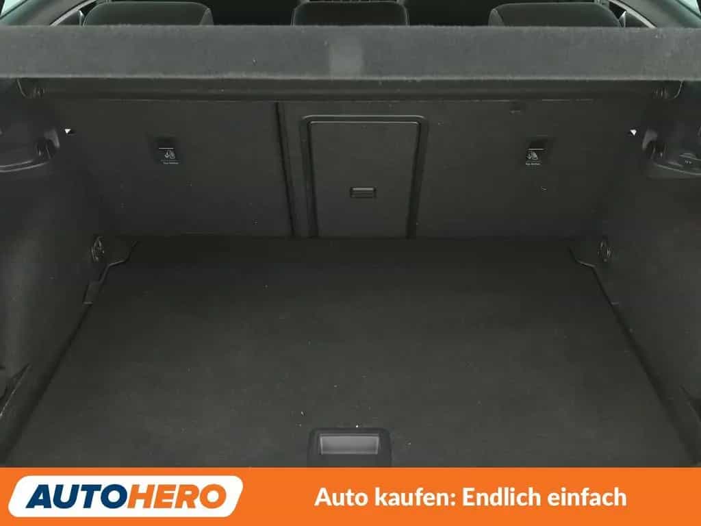 Volkswagen Golf VII 2.0 TSI GTI Performance BM Aut.*NAVI* 09/2019-photo-17