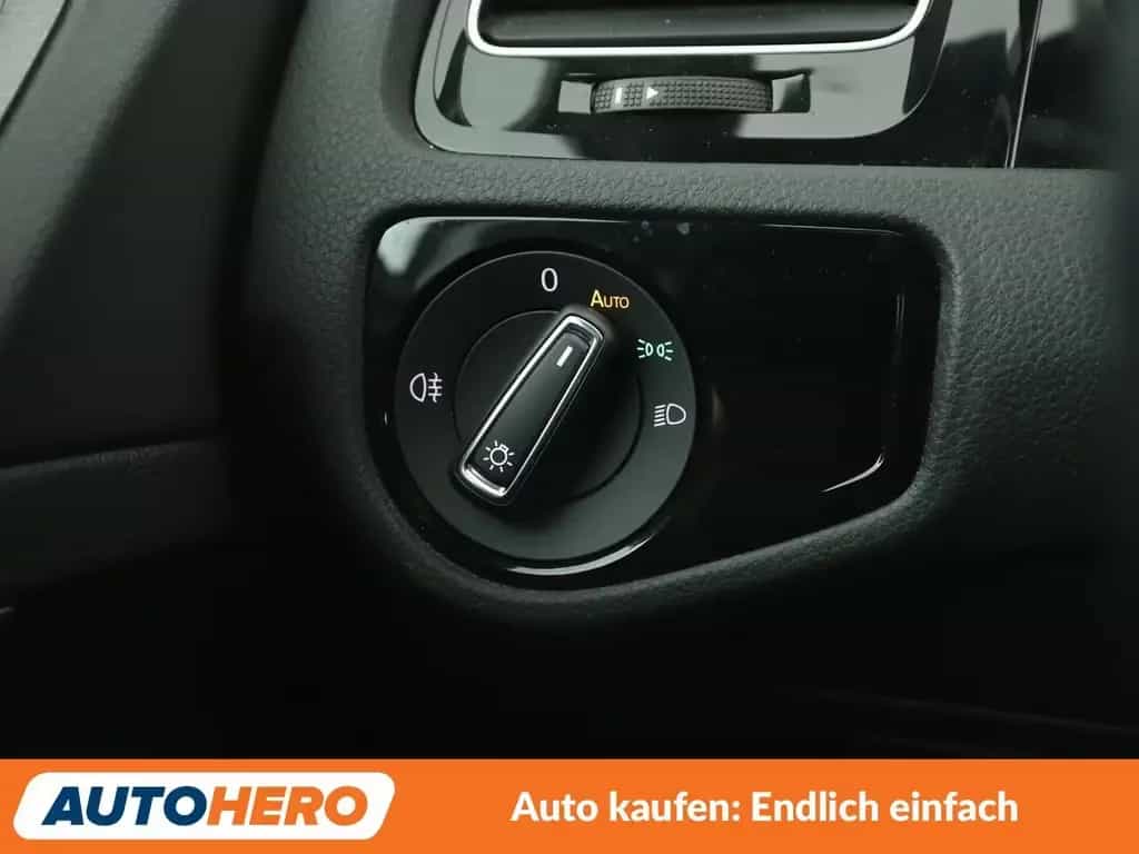 Volkswagen Golf VII 2.0 TSI GTI Performance BM Aut.*NAVI* 09/2019-photo-24