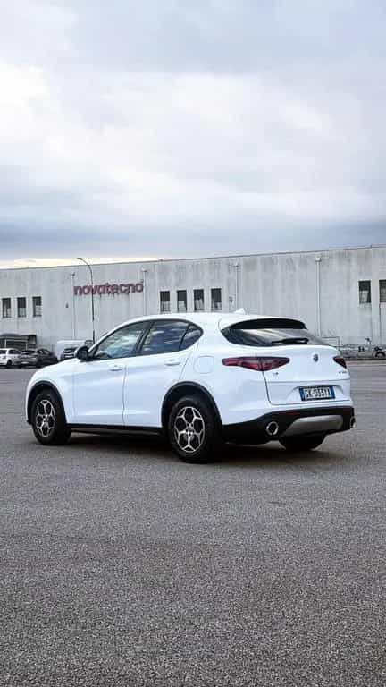 Alfa Romeo Stelvio 2.2 TD 190 CV Super AT8 Q4 12/2022-photo-10