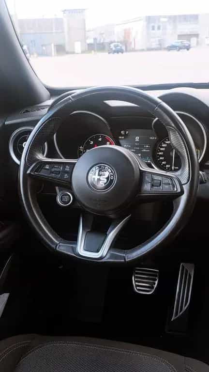 Alfa Romeo Stelvio 2.2 TD 190 CV Super AT8 Q4 12/2022-photo-9