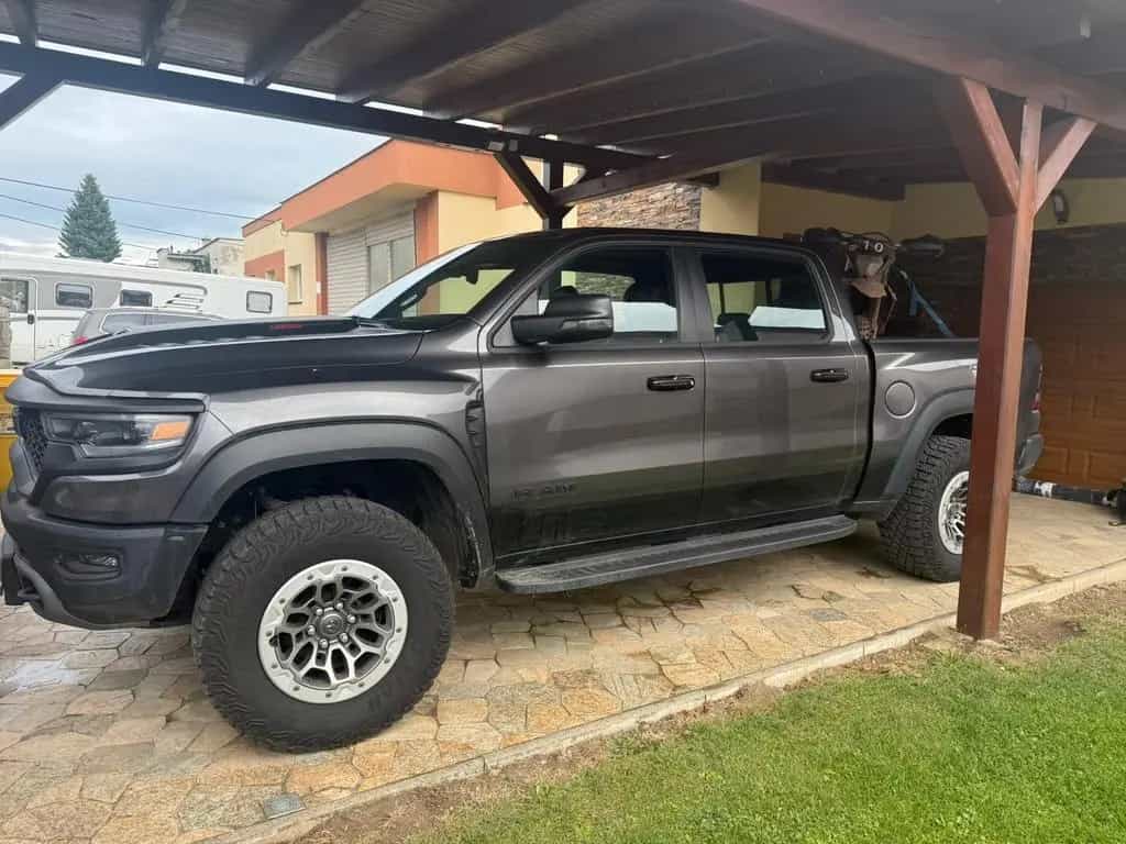 Dodge RAM 1500 TRX 6.2 V8 720PS 12/2023-photo-3