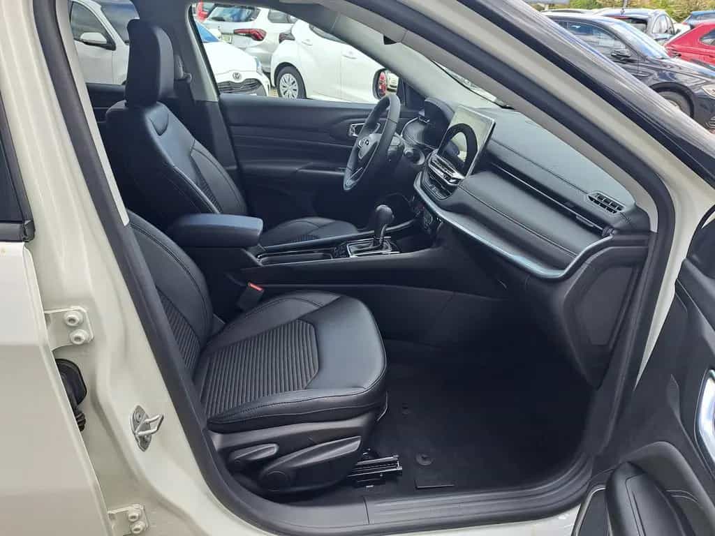Jeep Compass LIMITED+ 1.5 e-Hybrid PANODACH 19"ALU 01/2023-photo-13