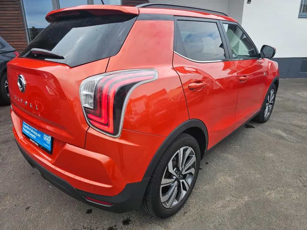 Ssangyong Tivoli 1.5 T Navi Leder Kamera Sitzheizung Sitzb 10/2019-photo-7