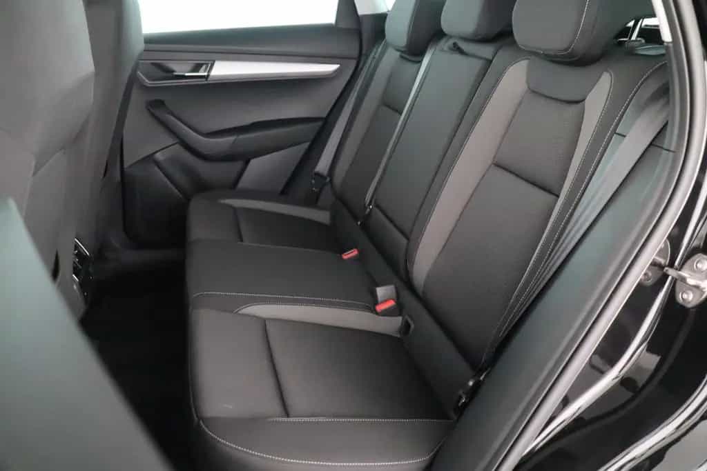 Skoda Karoq TOUR 1.5TSI DSG VOLL-LED+RÜCKFAHRKAMERAuvm 10/2023-photo-10