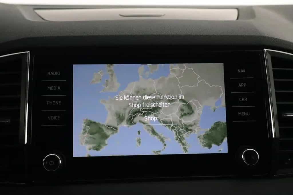 Skoda Karoq TOUR 1.5TSI DSG VOLL-LED+RÜCKFAHRKAMERAuvm 10/2023-photo-19