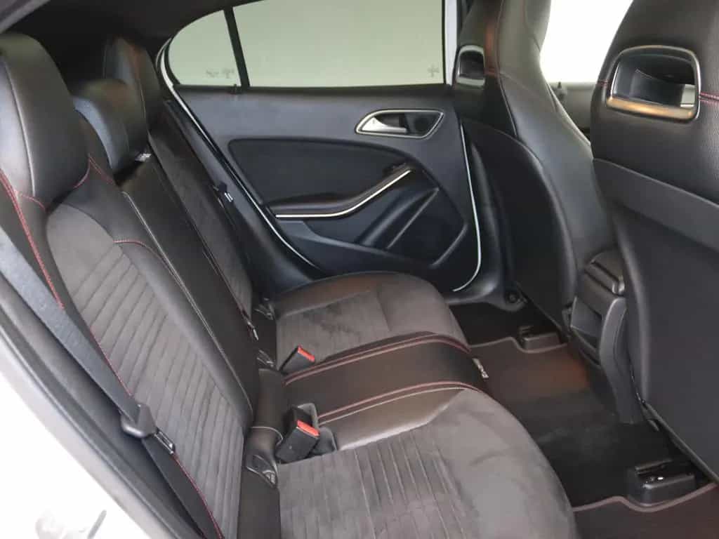 Mercedes-Benz GLA 250 AMG Line SITZHEIZUNG KLIMA 12/2019-photo-8
