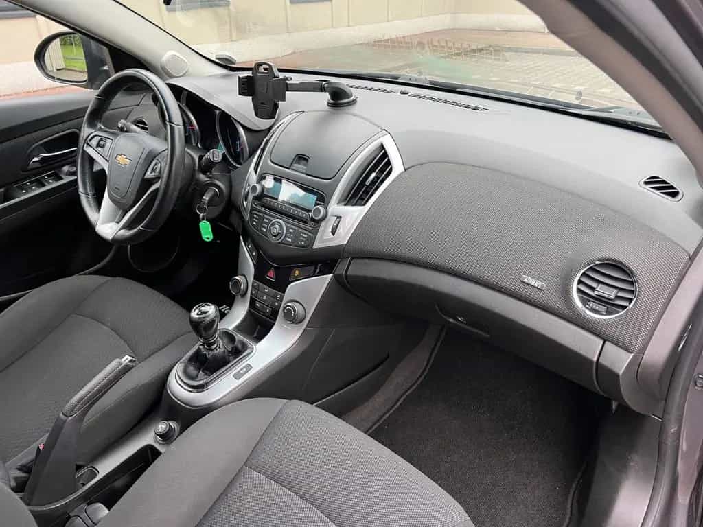 Chevrolet Cruze Station Wagon LT*Nur 77.TKM*PDC*Scheckheft 11/2012-photo-17