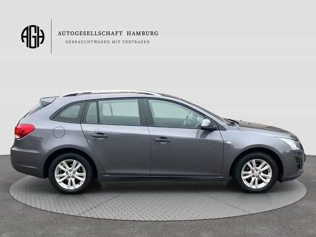 Chevrolet Cruze Station Wagon LT*Nur 77.TKM*PDC*Scheckheft 11/2012-photo-7