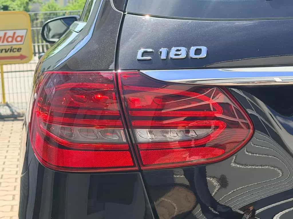 Mercedes-Benz C 180 T AMG Line *AHK*PANO*LEDER* 01/2021-photo-14
