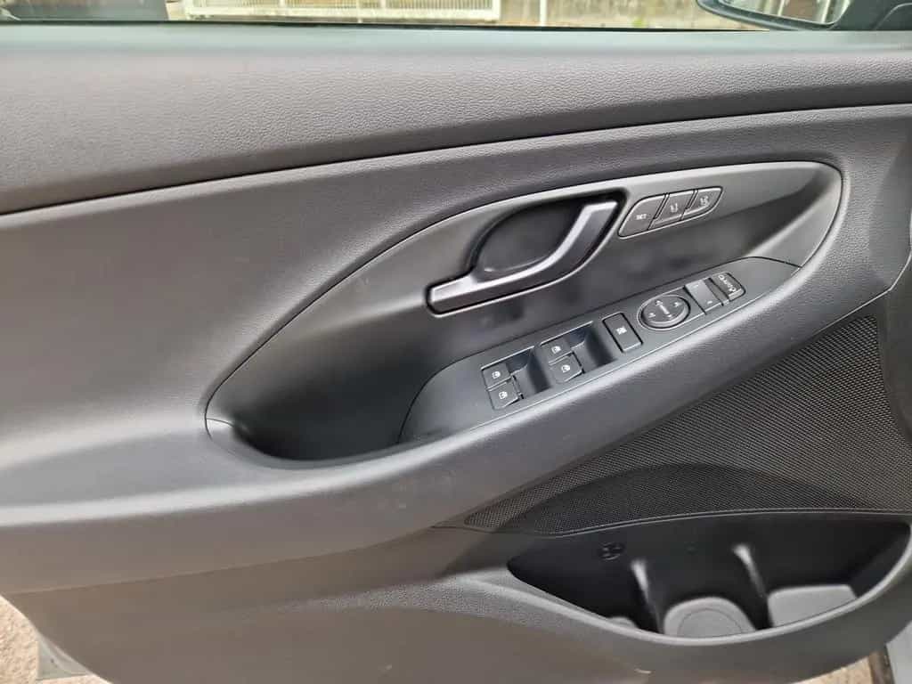 Hyundai i30 Fastback 2.0 T-GDI N Performance KAM SHZ NAV 03/2019-photo-10