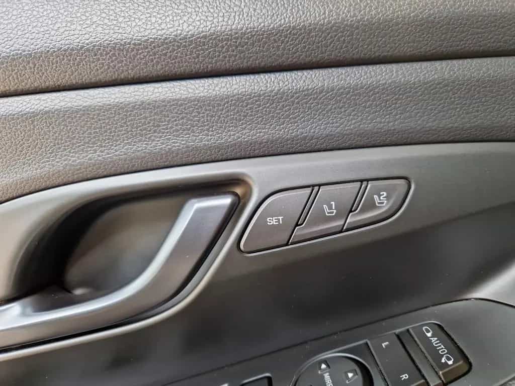 Hyundai i30 Fastback 2.0 T-GDI N Performance KAM SHZ NAV 03/2019-photo-27