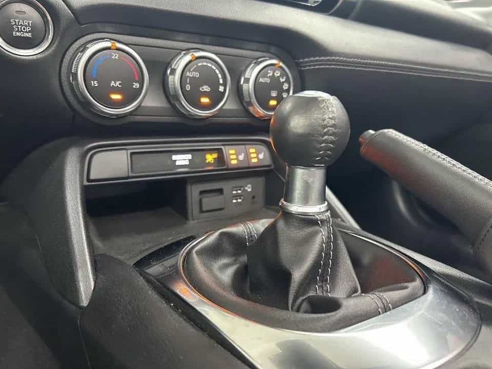 Mazda MX-5 2.0l "Selection" "ACT-P" 184PS "BOSE" 04/2020-photo-17