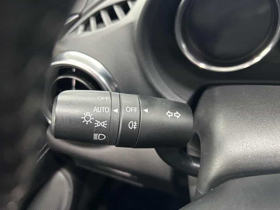 Mazda MX-5 2.0l "Selection" "ACT-P" 184PS "BOSE" 04/2020-photo-24