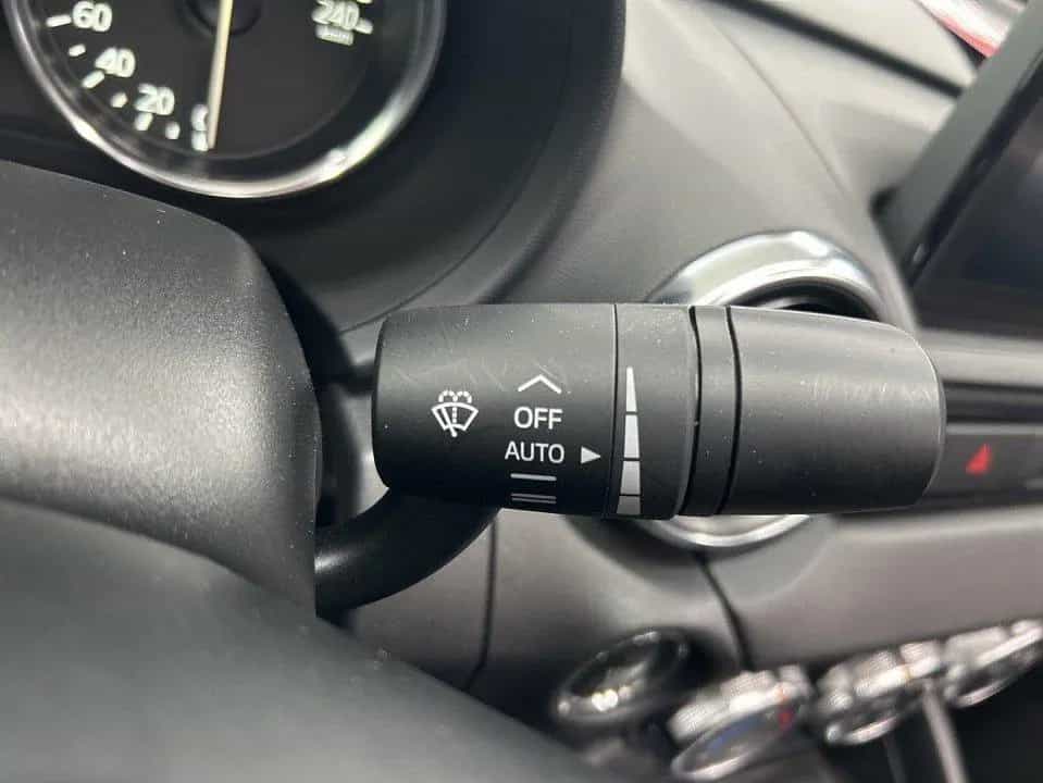 Mazda MX-5 2.0l "Selection" "ACT-P" 184PS "BOSE" 04/2020-photo-25