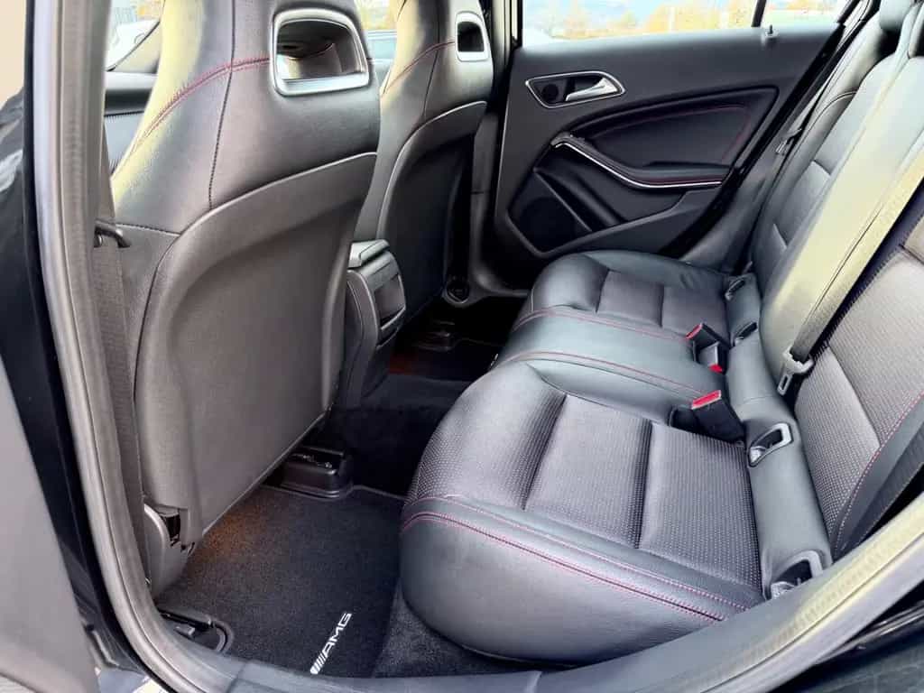 Mercedes-Benz A-Class / AMG LINE / NAVI / PDC / LEDER / GARANTIE 05/2015-photo-13