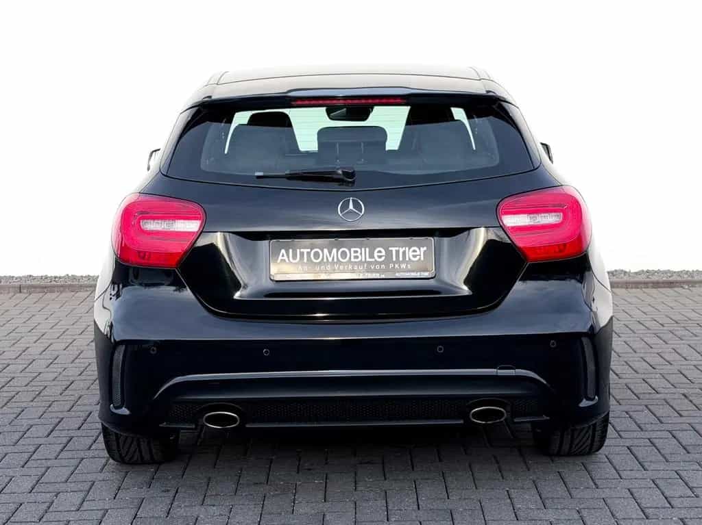 Mercedes-Benz A-Class / AMG LINE / NAVI / PDC / LEDER / GARANTIE 05/2015-photo-5