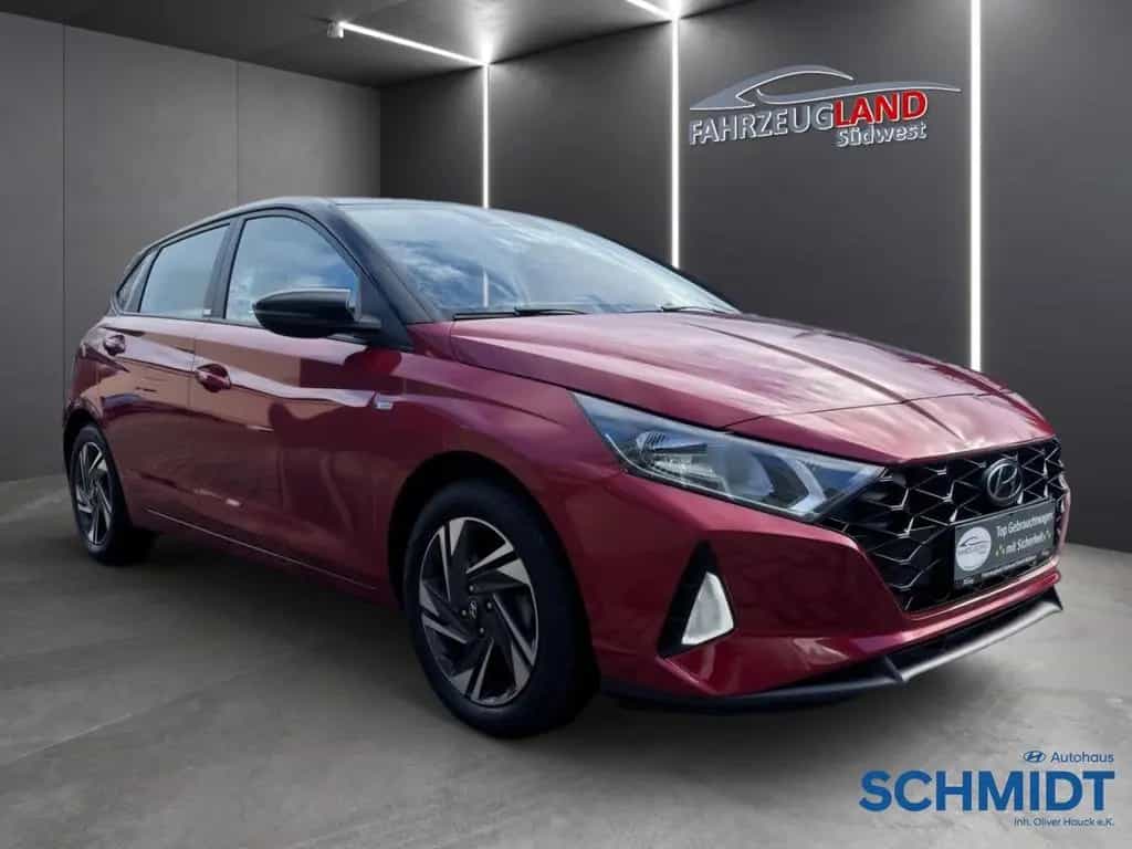 Hyundai i20 Trend BOSE Sound 7G-DCT Navi-Paket Kimaatm. 12/2020-photo-1