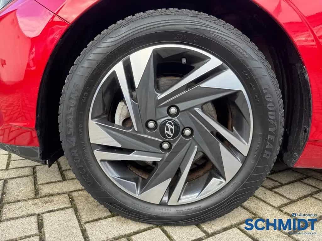 Hyundai i20 Trend BOSE Sound 7G-DCT Navi-Paket Kimaatm. 12/2020-photo-11
