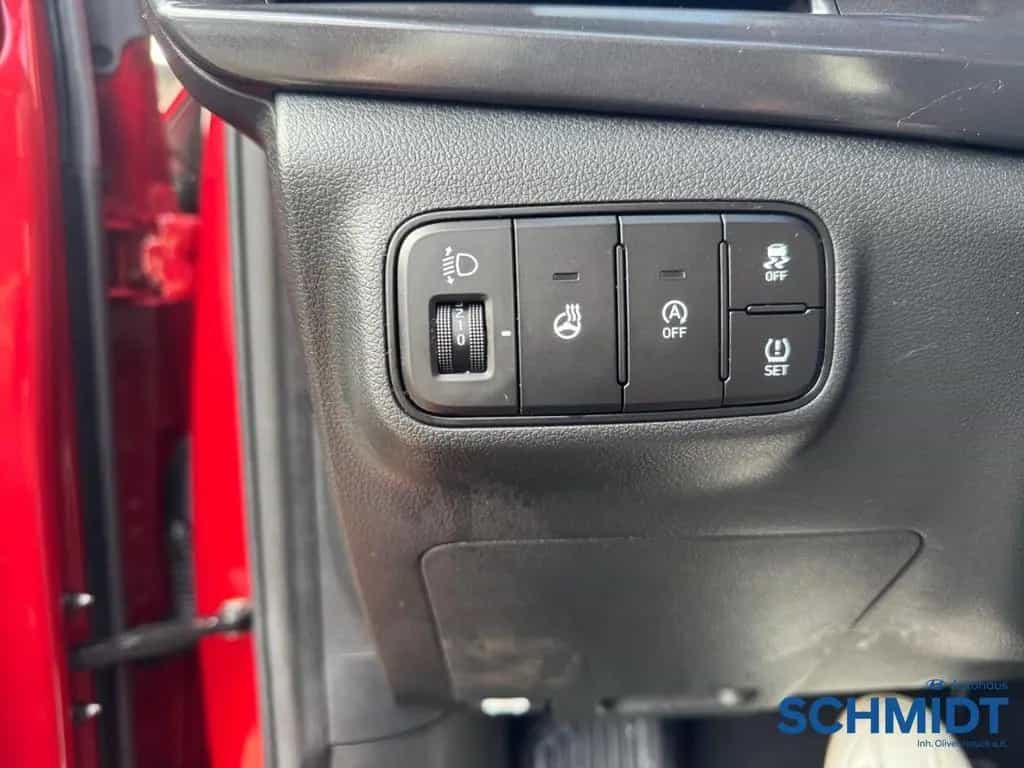 Hyundai i20 Trend BOSE Sound 7G-DCT Navi-Paket Kimaatm. 12/2020-photo-15
