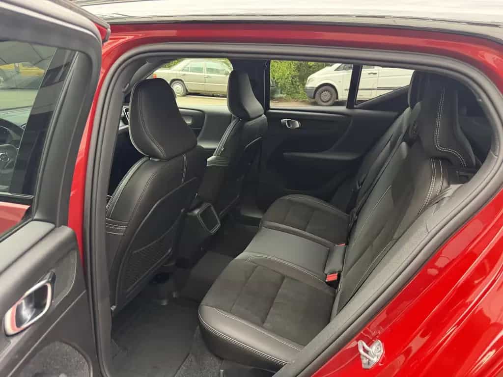 Volvo XC40 R Design AWD LED Navi VirtuelCockit Sensus 10/2018-photo-13