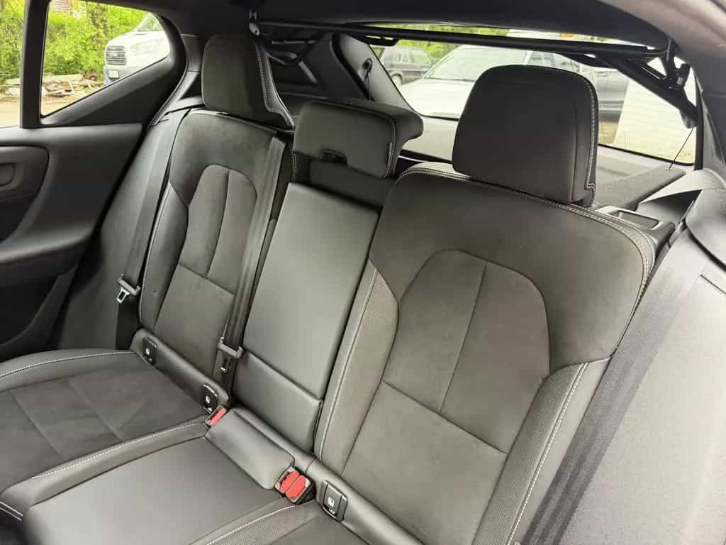 Volvo XC40 R Design AWD LED Navi VirtuelCockit Sensus 10/2018-photo-14