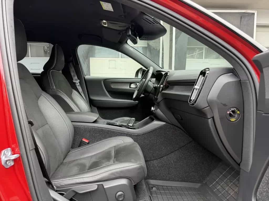 Volvo XC40 R Design AWD LED Navi VirtuelCockit Sensus 10/2018-photo-24