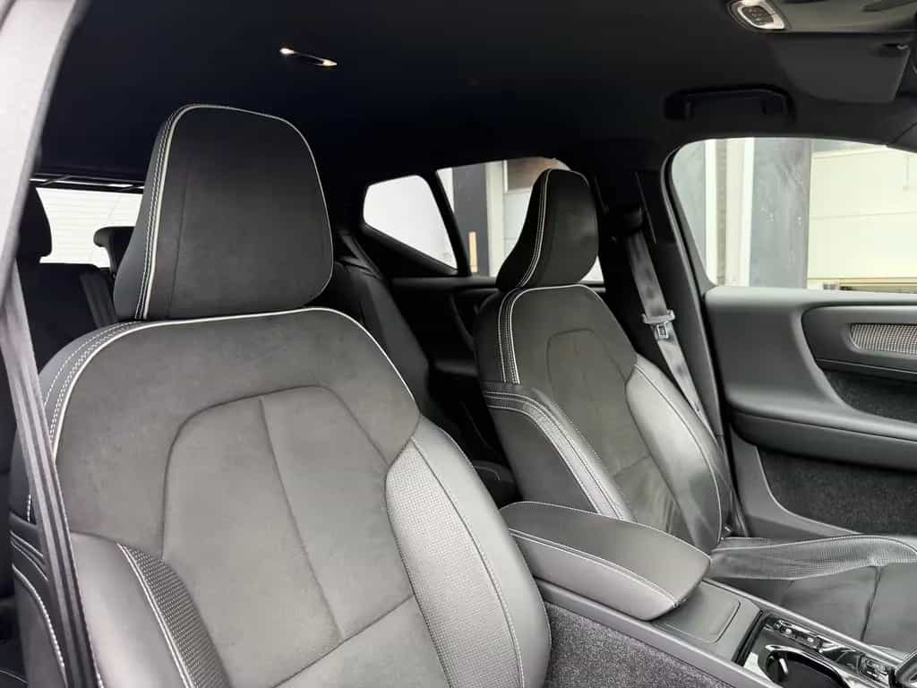 Volvo XC40 R Design AWD LED Navi VirtuelCockit Sensus 10/2018-photo-26