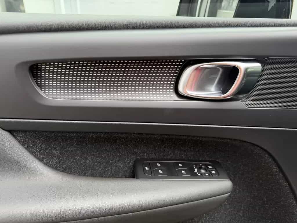 Volvo XC40 R Design AWD LED Navi VirtuelCockit Sensus 10/2018-photo-31
