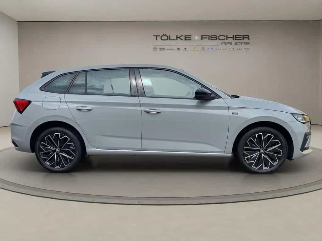 Skoda Scala 1.0 TSI Selection Pano AUT Navi Pano LED 09/2025-photo-4