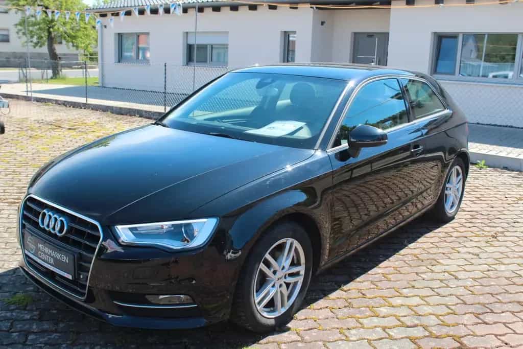 Audi A3 ambition 05/2015-photo-1