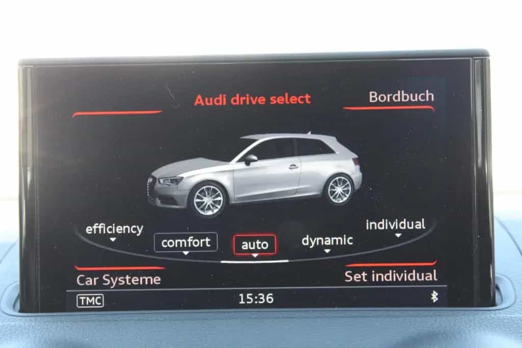 Audi A3 ambition 05/2015-photo-14