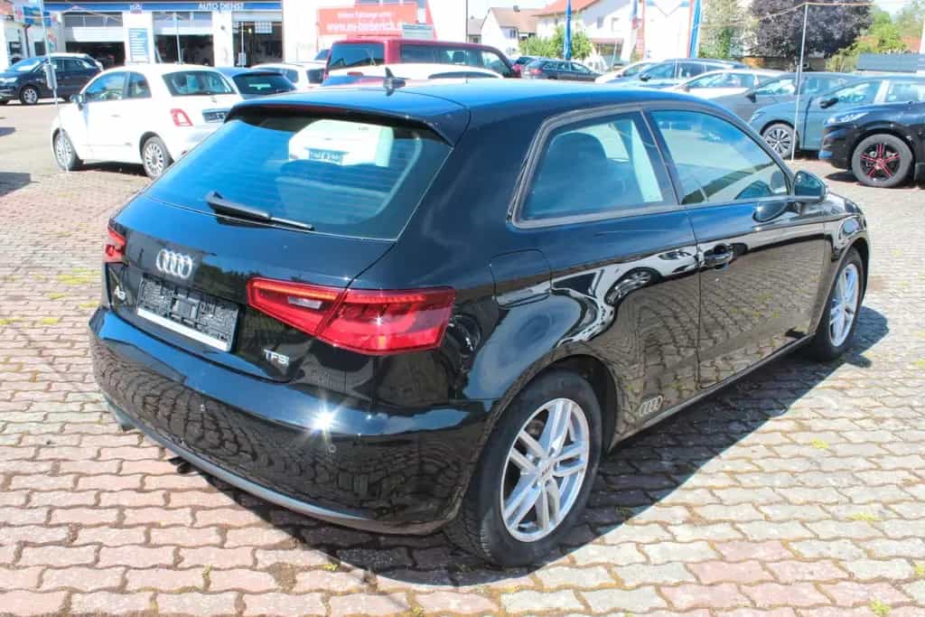 Audi A3 ambition 05/2015-photo-2