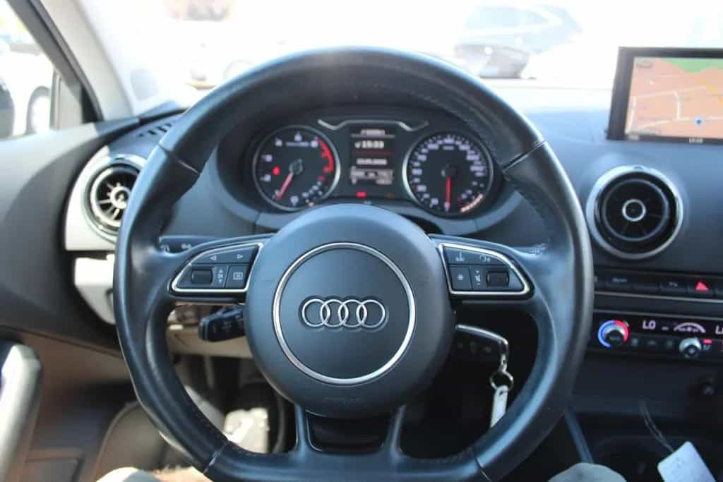 Audi A3 ambition 05/2015-photo-8