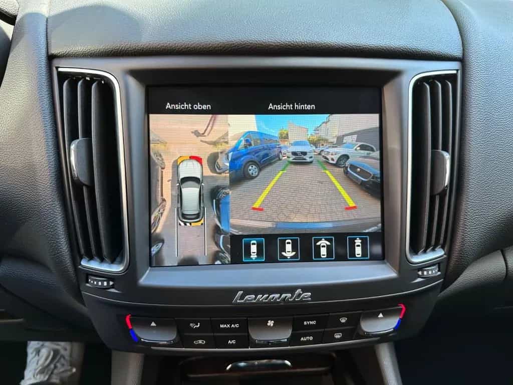 Maserati Levante Q4 Deutsch! 1.Hand Scheckheft! 360° Luft 03/2018-photo-17