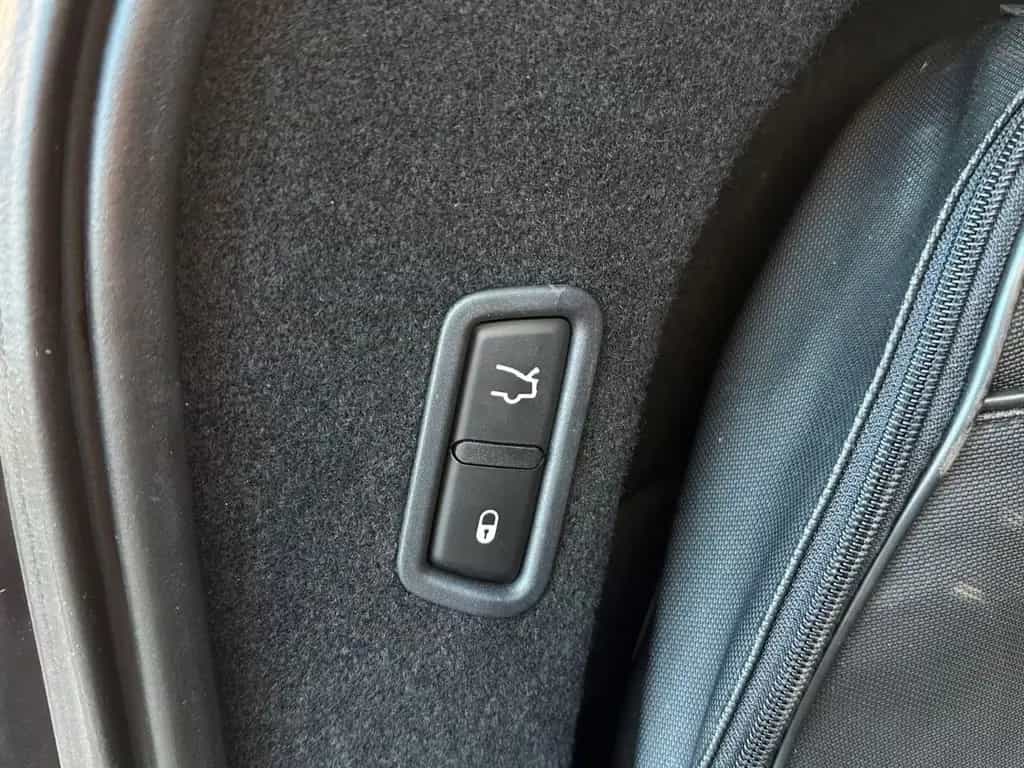 Maserati Levante Q4 Deutsch! 1.Hand Scheckheft! 360° Luft 03/2018-photo-7