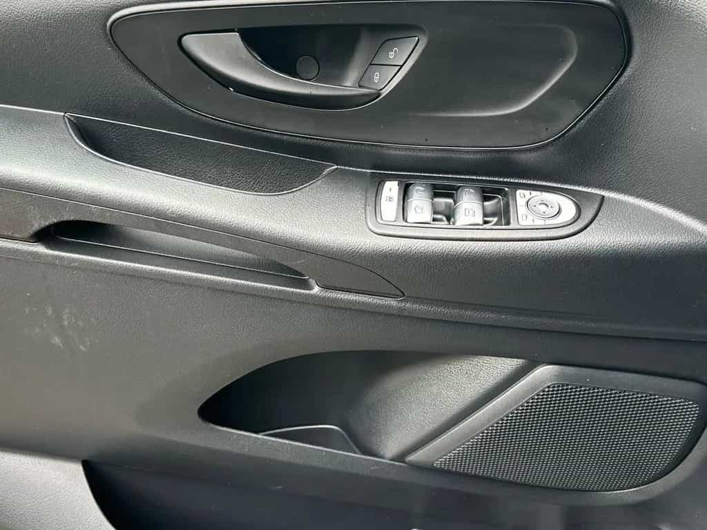 Mercedes-Benz Vito 119 CDI Tourer Pro lang Kamera AHK2,5t 9G 03/2021-photo-15