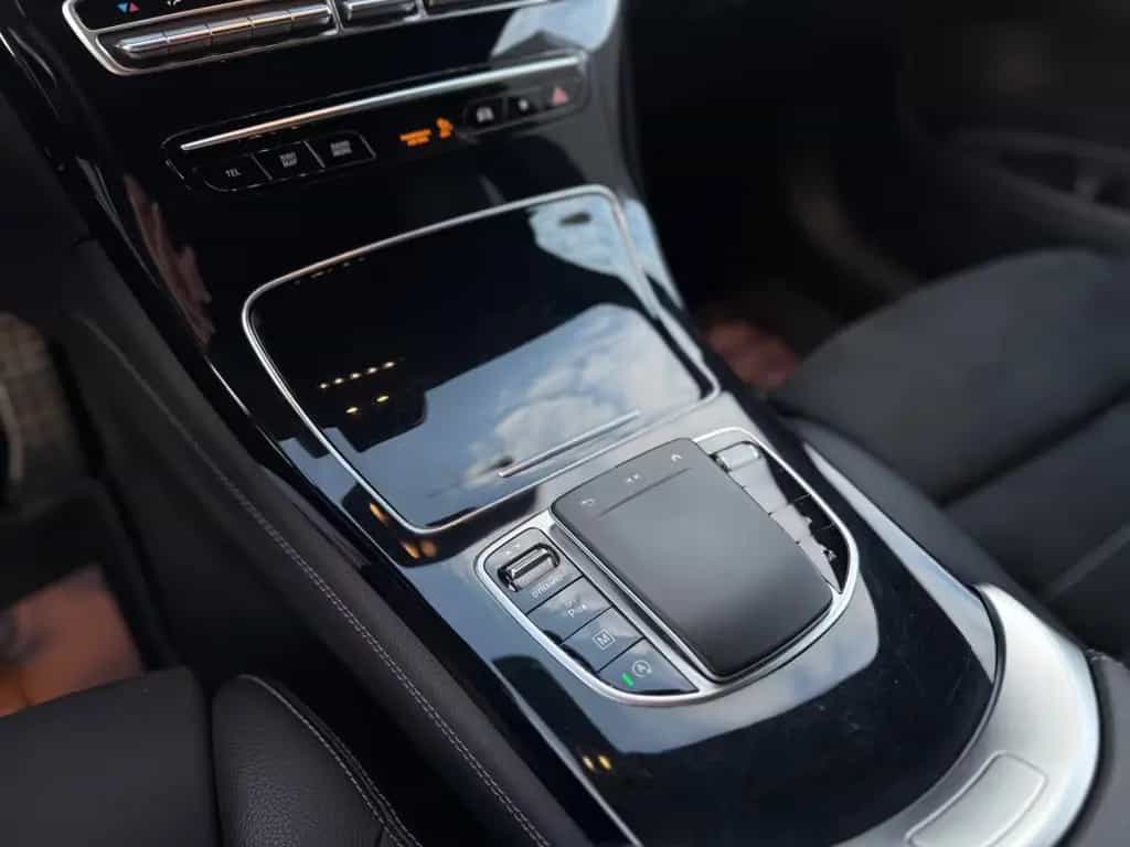 Mercedes-Benz GLC 200 *AMG LINE*LED*NAVI 12/2019-photo-17
