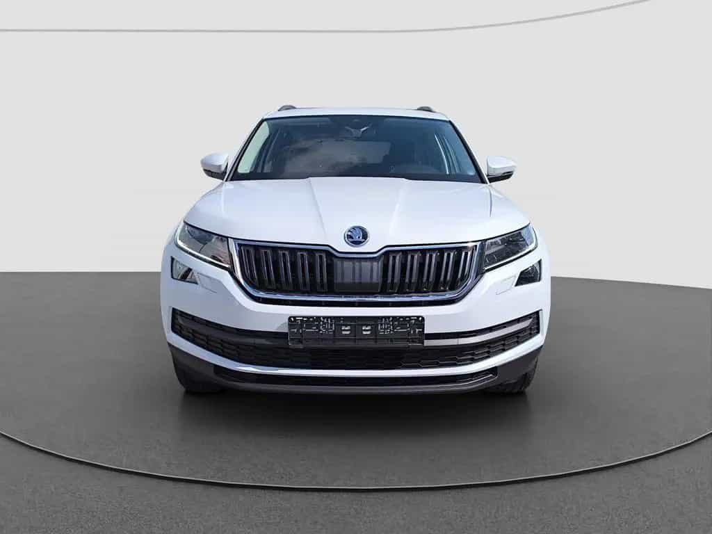 Skoda Kodiaq 2.0 TSI DSG 4x4 Drive 125 AHK NAVI PANO R 04/2021-photo-4